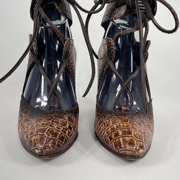 Freebird Joyce Booties 8 - Picture 2 of 10